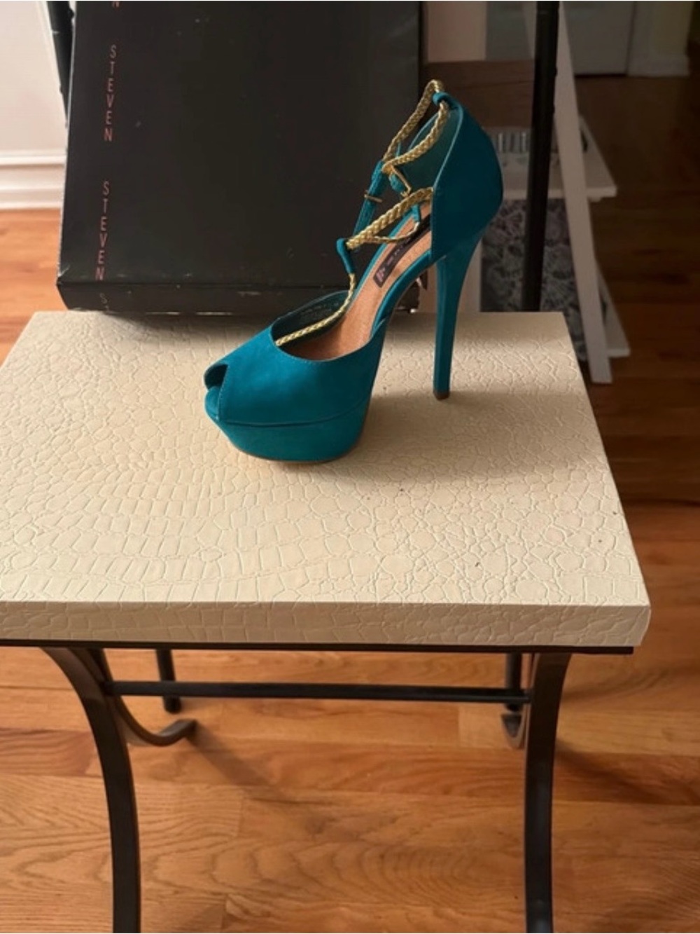 Steve Madden Teal Peep-Toe Platform Pumps with Gold Rope Straps